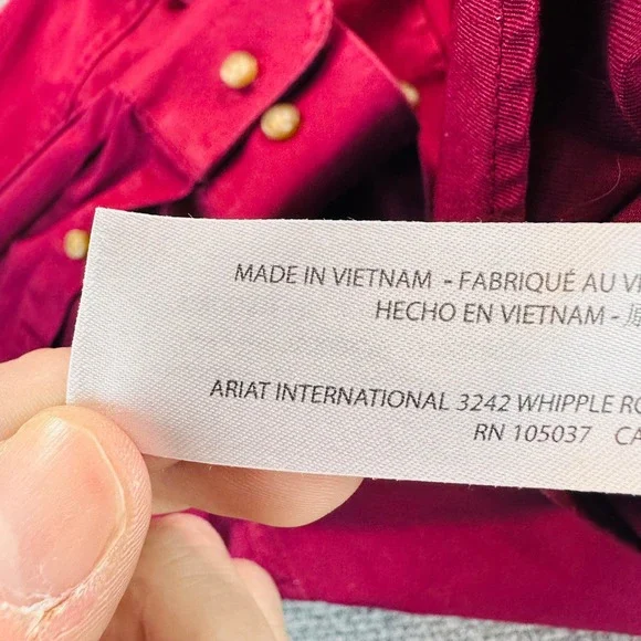 Ariat Men's XS Red Team Logo Twill Fitted Button Down Western Shirt Rodeo Cowboy - Picture 10 of 16